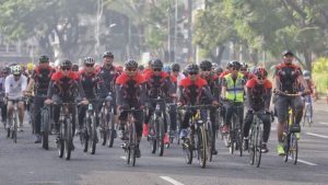 Polda Jatim Gelar Sepeda Gembira