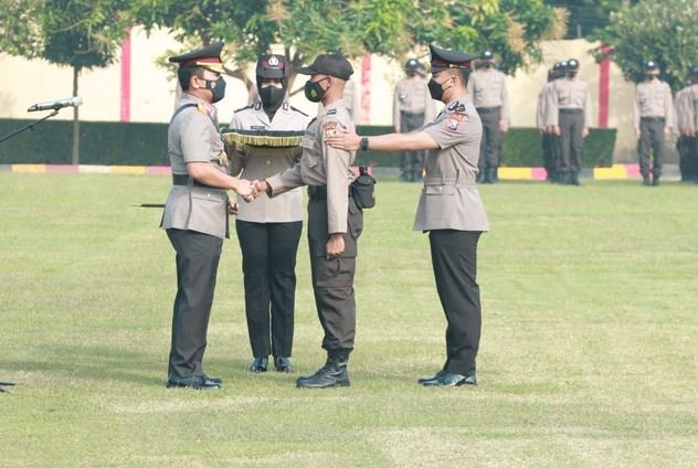 Kapolda Jatim Bintara 