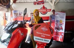 Federal Oil Nengsih Yamaha XMAX