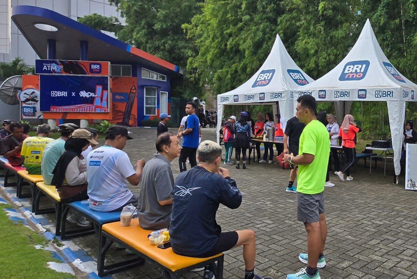 BRI Kaliasin Tunjungan Loop