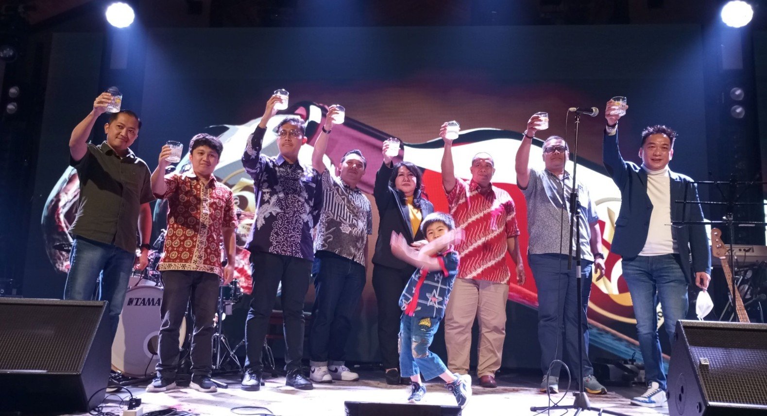 Mitsubishi Fuso Sun Star Motor Ngagel Juanda