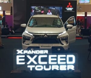 Mitsubishi Sun Star Ngagel Xpander Exceed Tourer