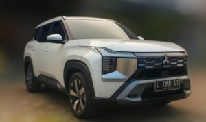 Mitsubishi Destinator White Haijatim 29 Jul 25 Mitsubishi Destinator Laris Xpander