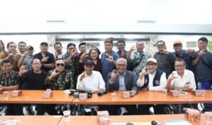 Munir Ketua Umum PWI Pusat Haijatim Akhmad Munir Ketua Umum PWI