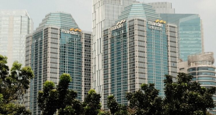 Bank Mandiri Solid