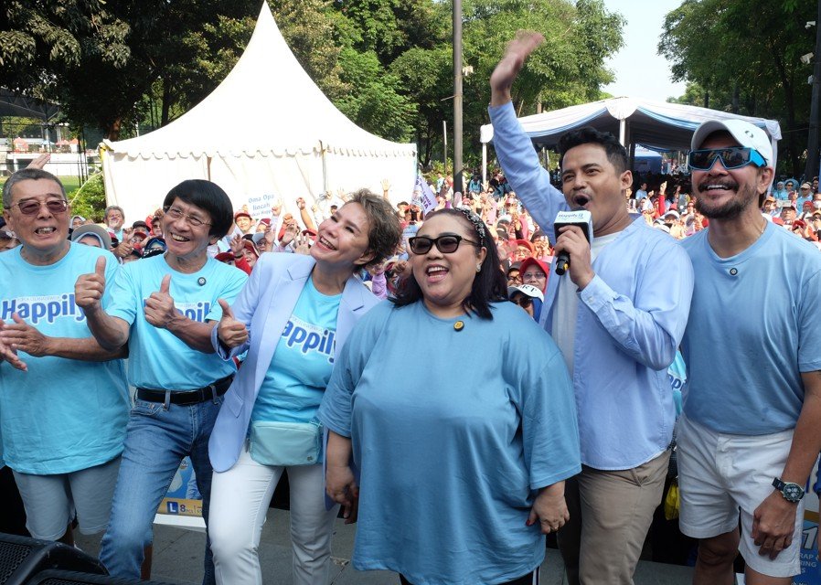 WINGS Care Happily Popok Celana Dewasa Haijatim WINGS Care Popok Dewasa Happily