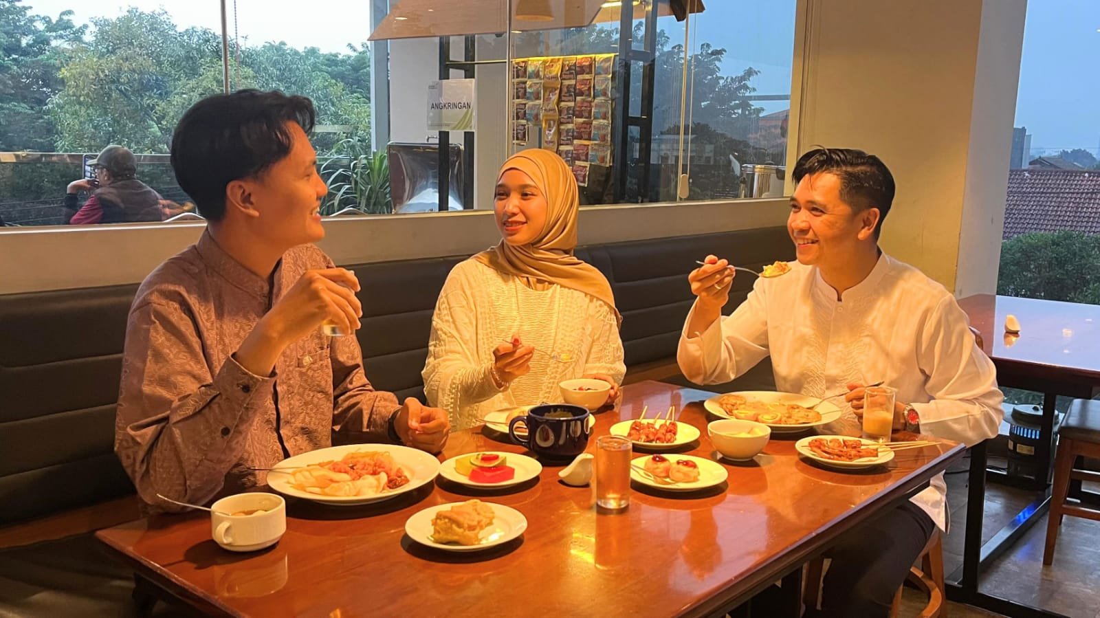 PrimeBiz Hotel Surabaya Berlian Ramadan