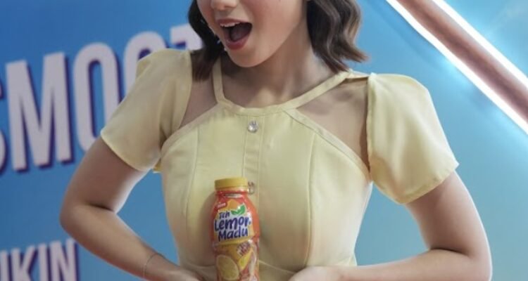 WINGS Food Teh Lemon Madu