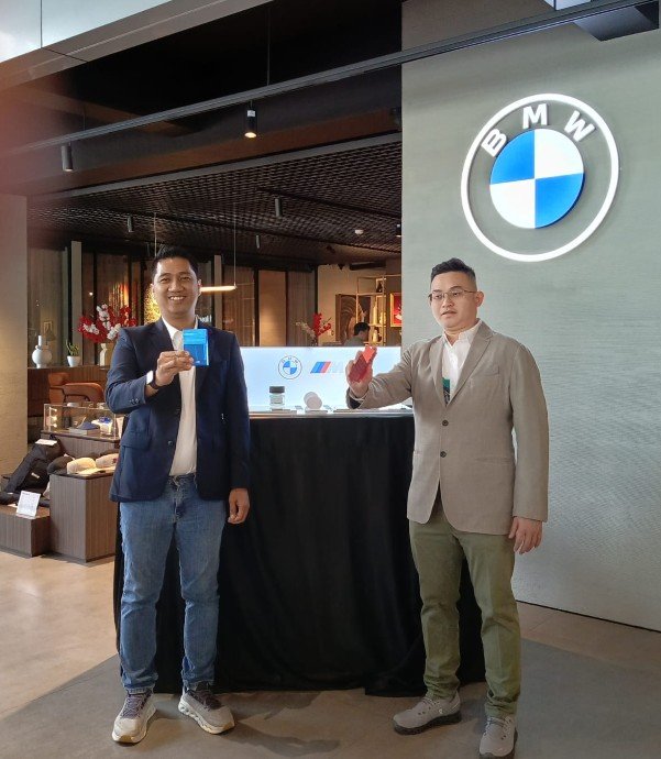 Parfum Seni Festival of Joy BMW Astra Surabaya