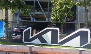 Showroom Kia Spazio Tower
