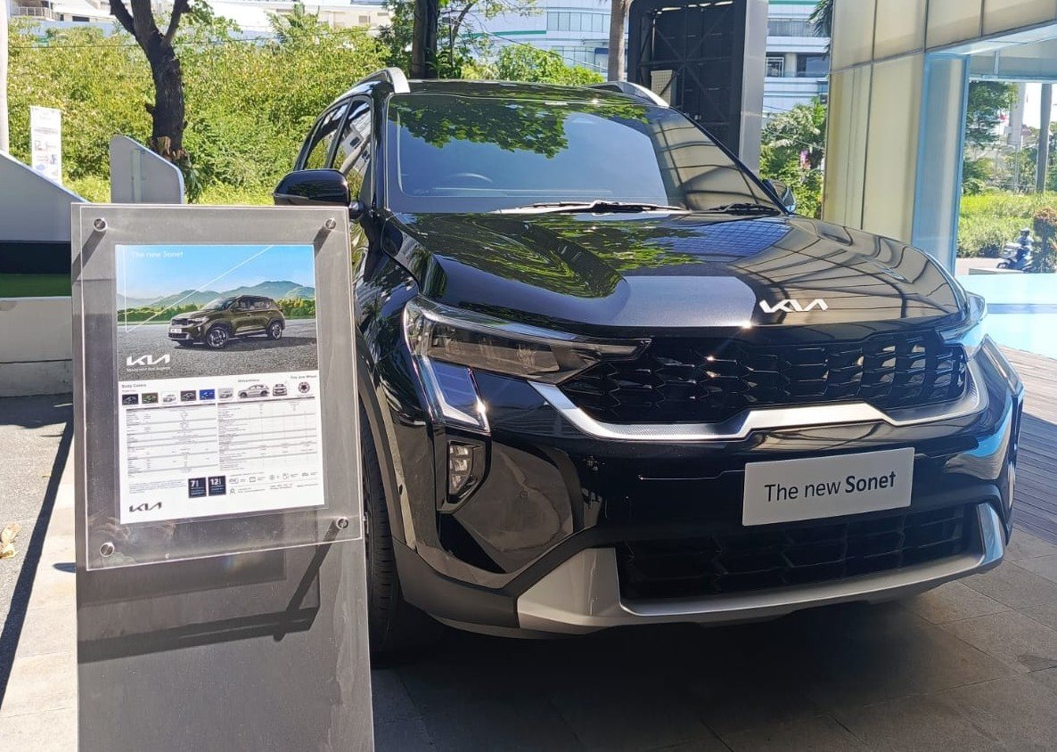 Showroom Kia Spazio Tower 