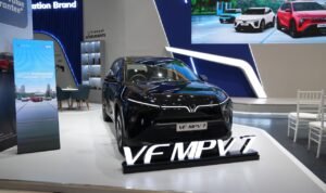 VinFast VF MPV 7 IIMS Surabaya