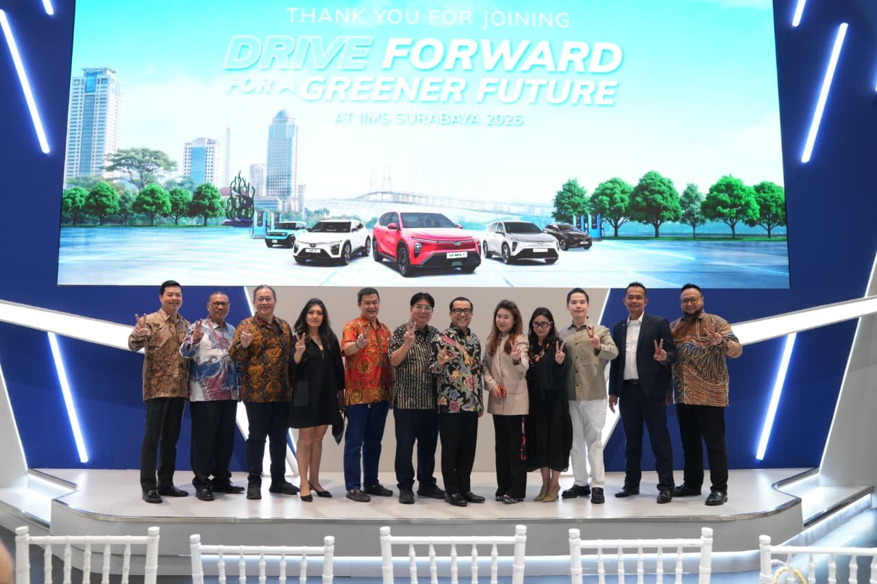 VinFast VF MPV 7 IIMS Surabaya