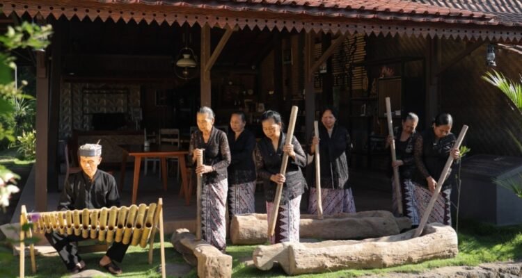 Budaya Osing Desa Sejahtera Astra Kemiren