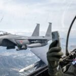 Pilot Pesawat Tempur Selfie