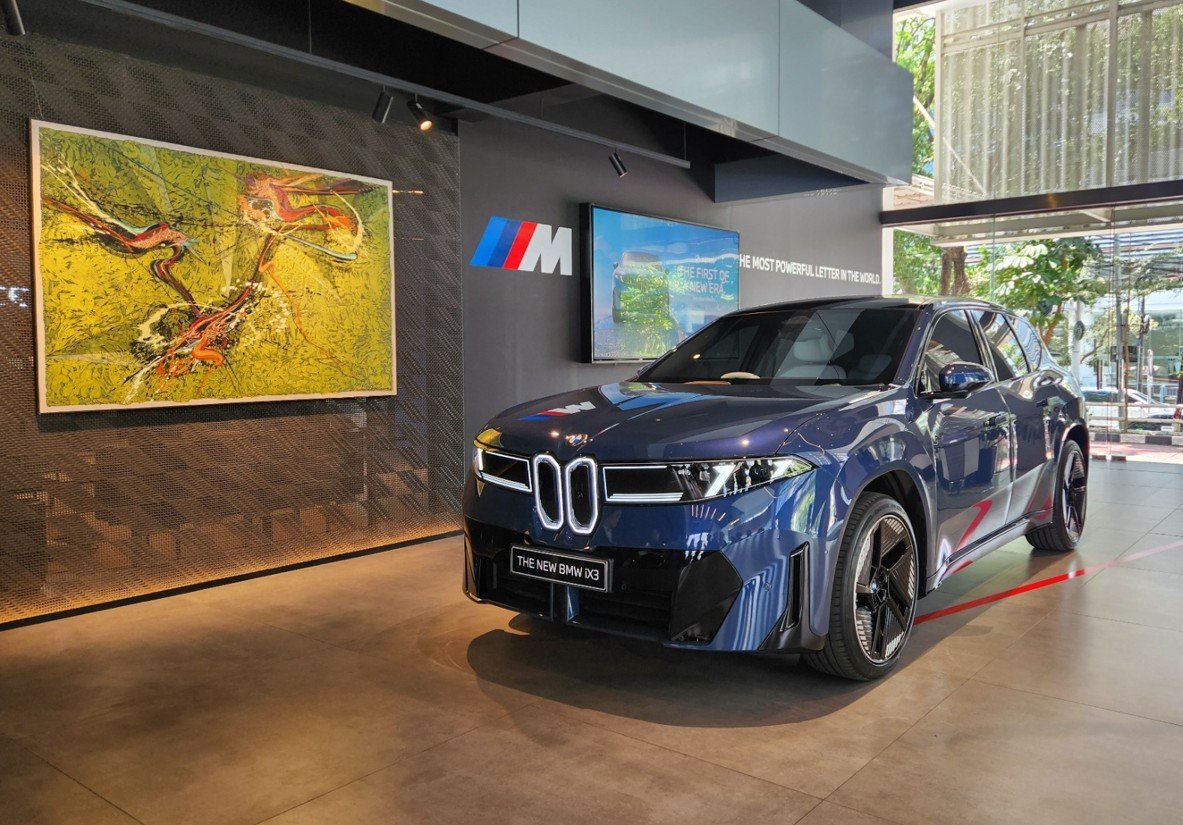 BMW Astra New iX3 Jawa Timur