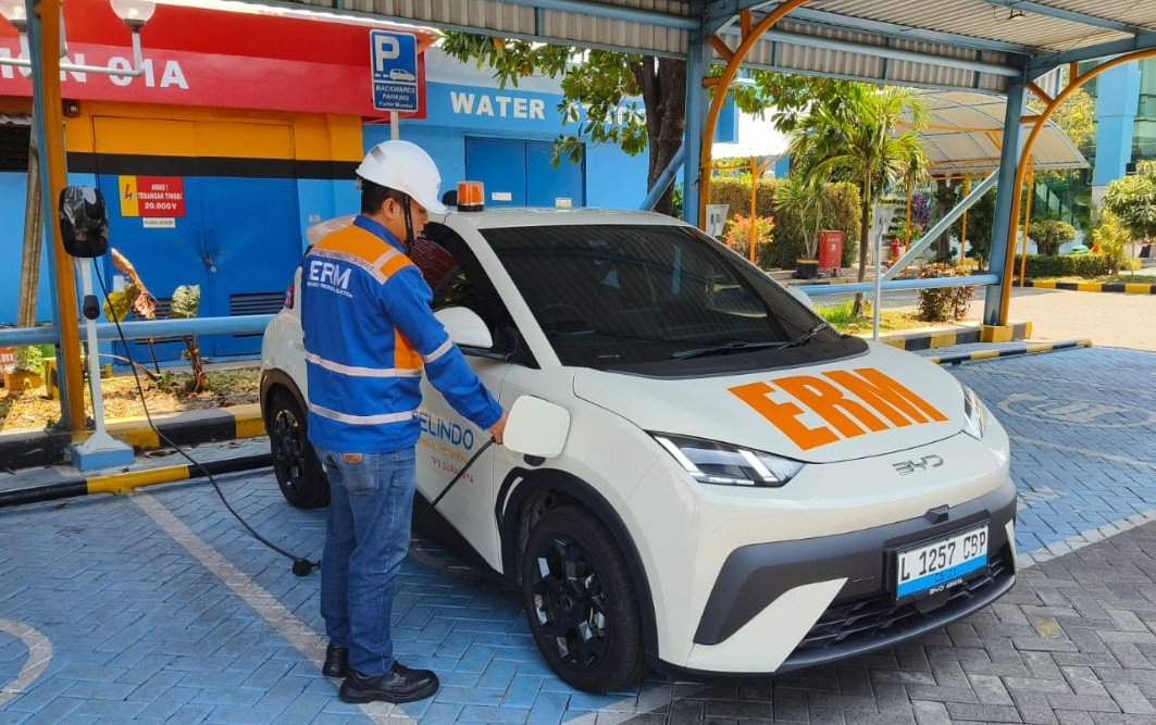 TPS Konversi 25 Unit Kendaraan Listrik