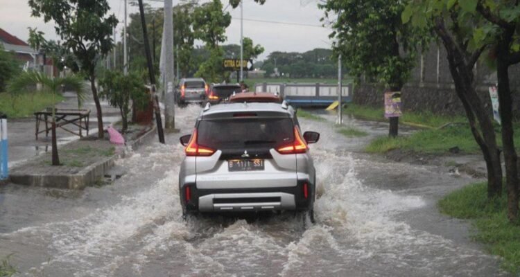 Surabaya Potensi Banjir Rob Akhir September