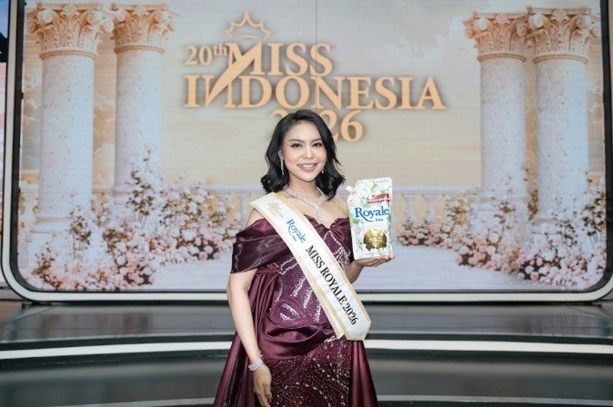 Dian Kharisma Raih Miss Royale 2026
